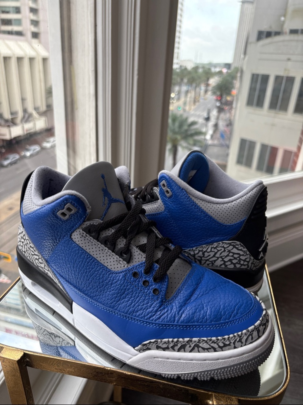 Jordan 3 Retro “Varsity Royal”